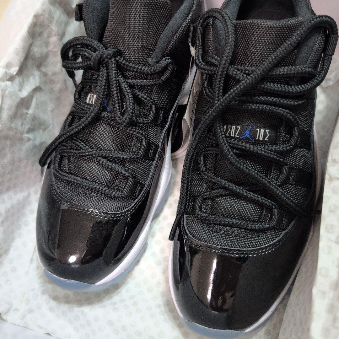 値下げしました エアジョーダン 11 ロー ブラック EV5104-004