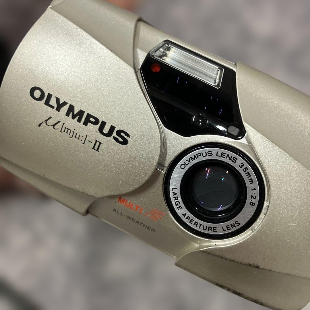 OLYMPUS μ II フィルムカメラ シルバー　オリンパス　ミュー　mju