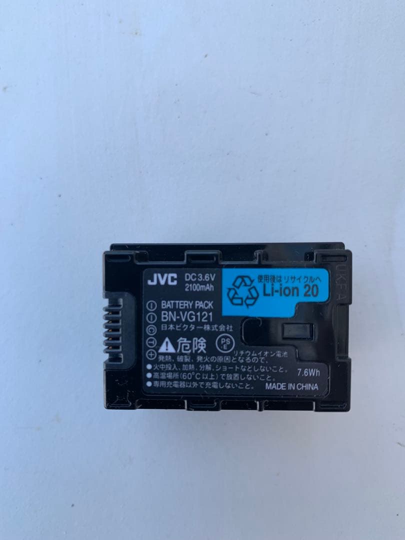 JVC Everio GZ-HM690 ビデオカメラ 本体