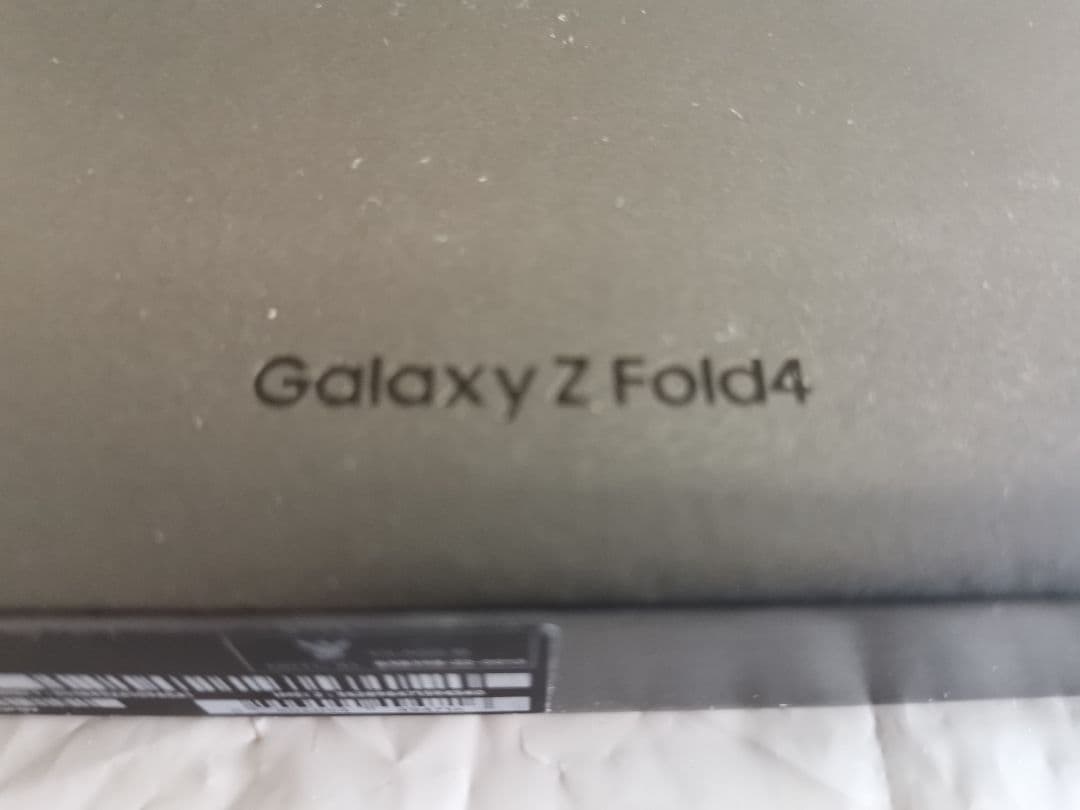 Samsung Galaxy Z Fold4 本体韓国モデルSIMフリー