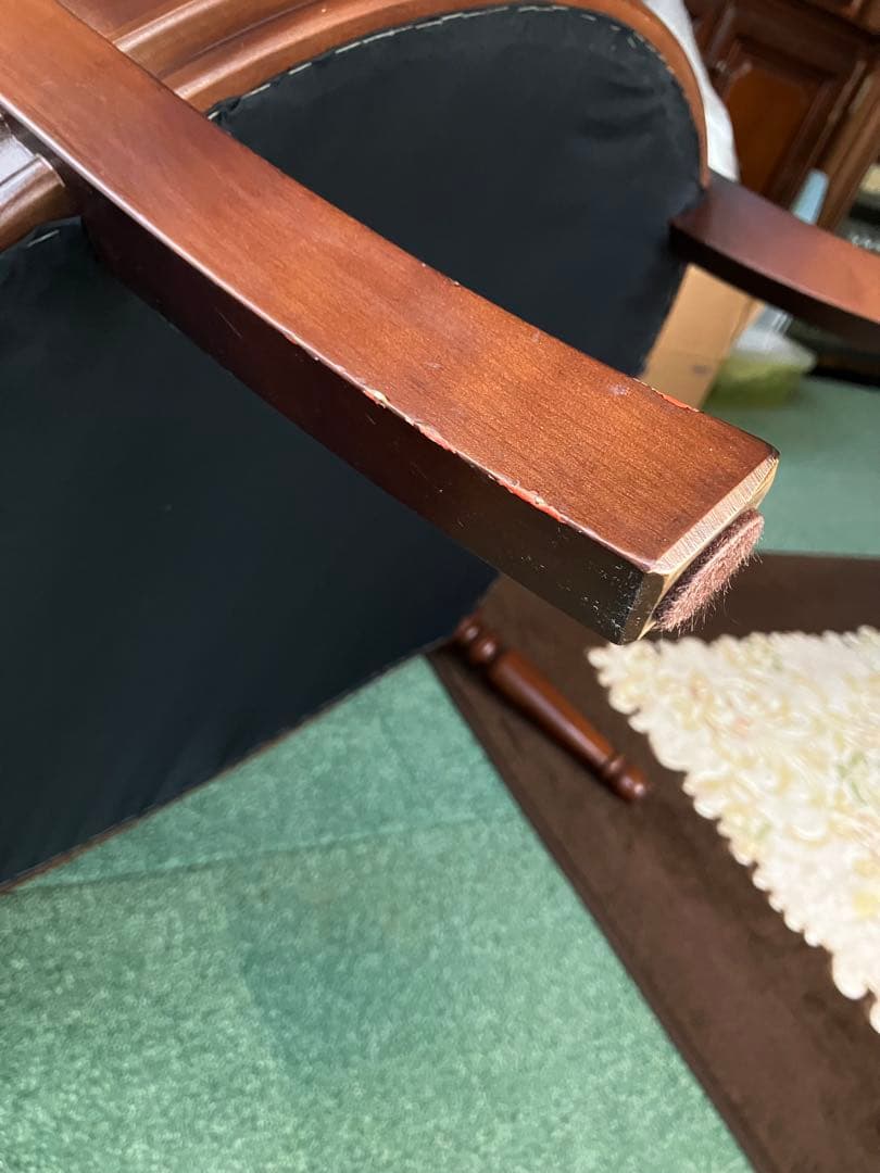 お値下げ　アンティーク　肘掛け　椅子1人掛け　英国風　家具の老舗マルニ　木工製