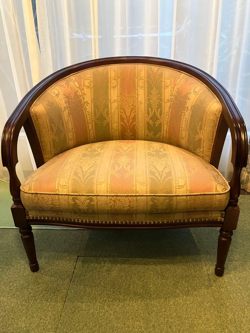 お値下げ　アンティーク　肘掛け　椅子1人掛け　英国風　家具の老舗マルニ　木工製