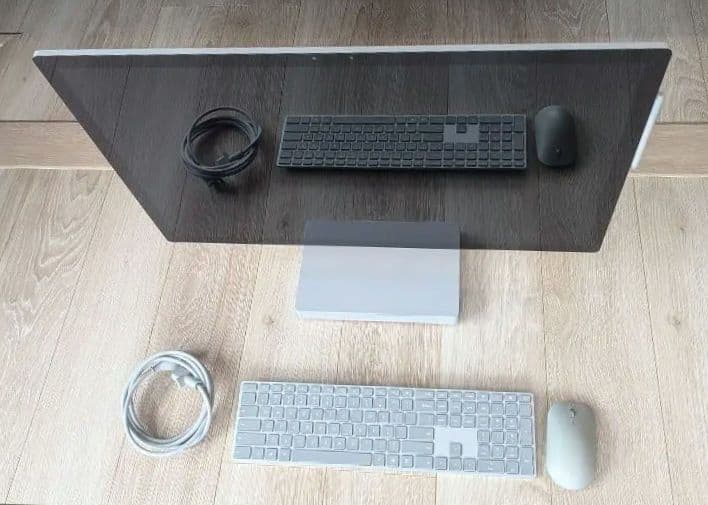 Microsoft Surface Studio 日本語キーボード、新品同様