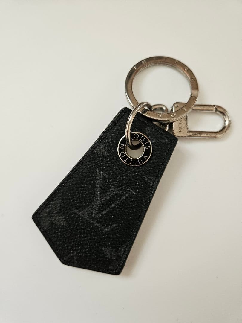✨ ルイヴィトン✨ キーホルダー 黒 モノグラム エクリプス アンシャッペ