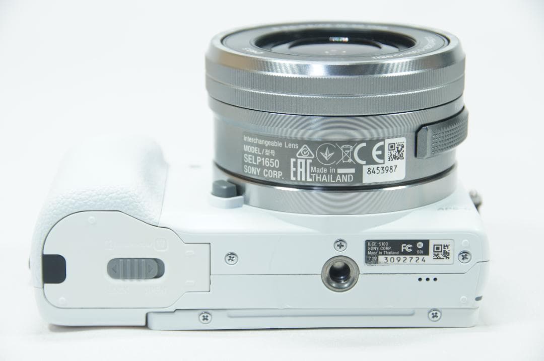 【美品】 SONY α5100 ホワイト シャッター数248回 【返品保証】