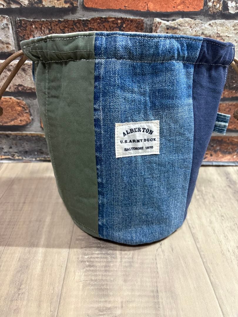 USEDデニム×ビンテージエプロン×本革リメイク　巾着バッグ