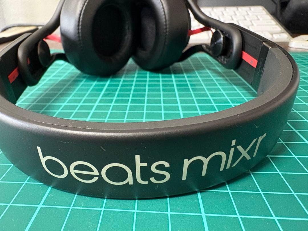 beats mixr ヘッドホン