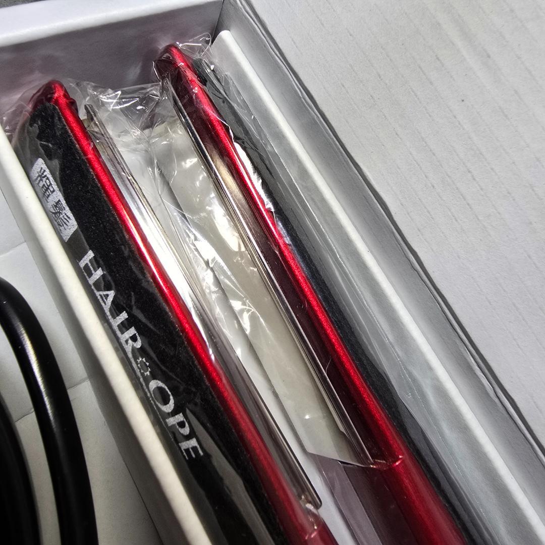 #サニープレイス 新品未使用11月購入　MGプラチナ輝髪アイロン（レッド）