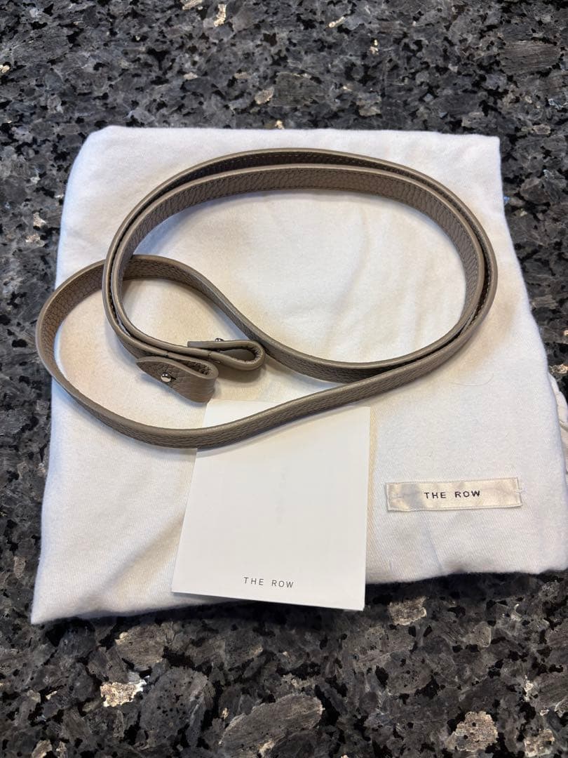 sunset 様⭐︎THE ROW⭐︎マルゴー10⭐︎ダークトープ⭐︎極美品