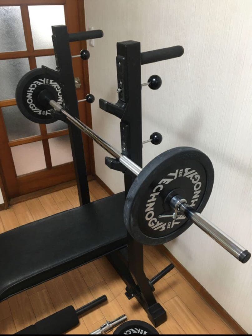 azziP　テクノジム PRATICAレーニング ベンチ プレス セット