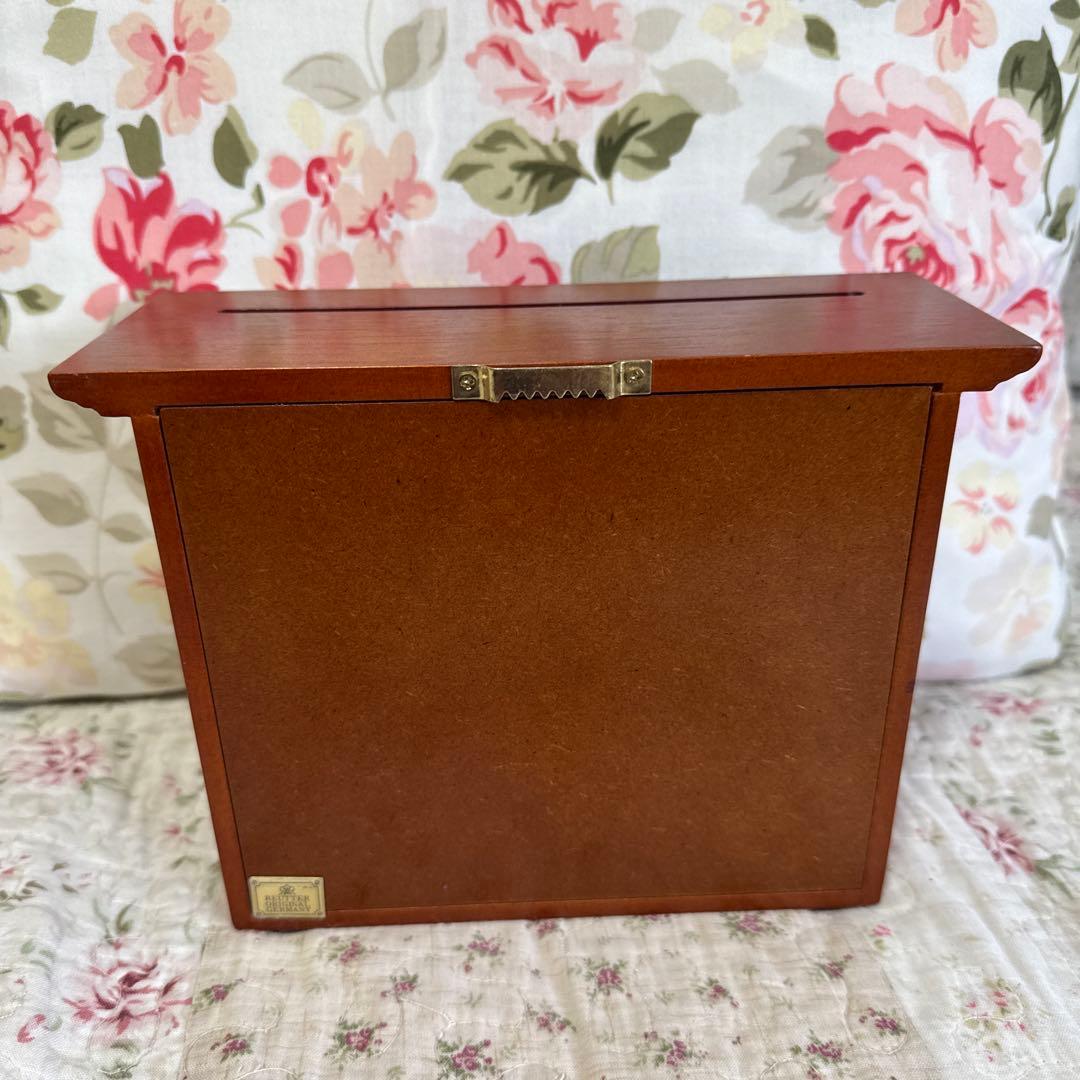 ロイターポーセリン　ミニチュア