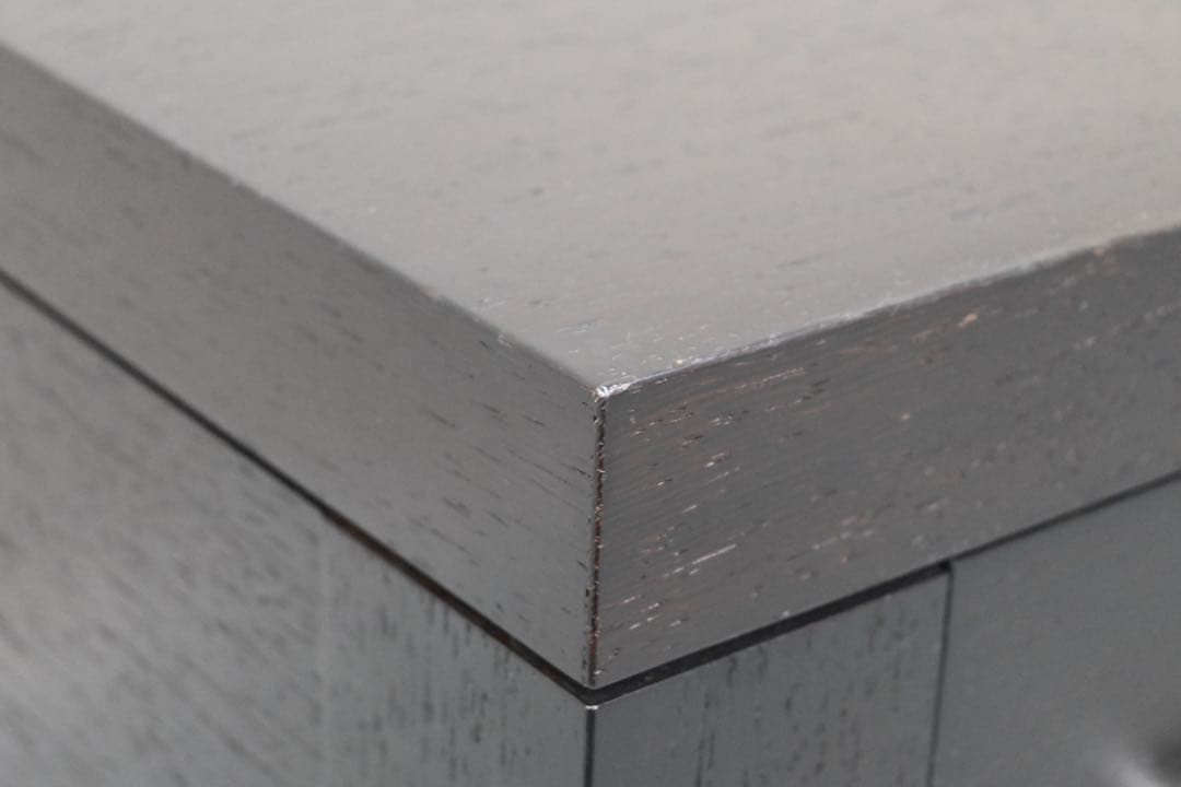 Cassina カッシーナ カトリーヌ・メミ ウィークエンド ナイトテーブル ②