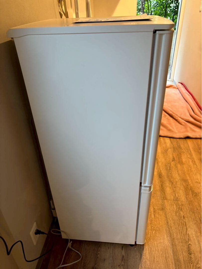 無料配送エリアあり　三菱 MR-P15H-W 146L 2022年製