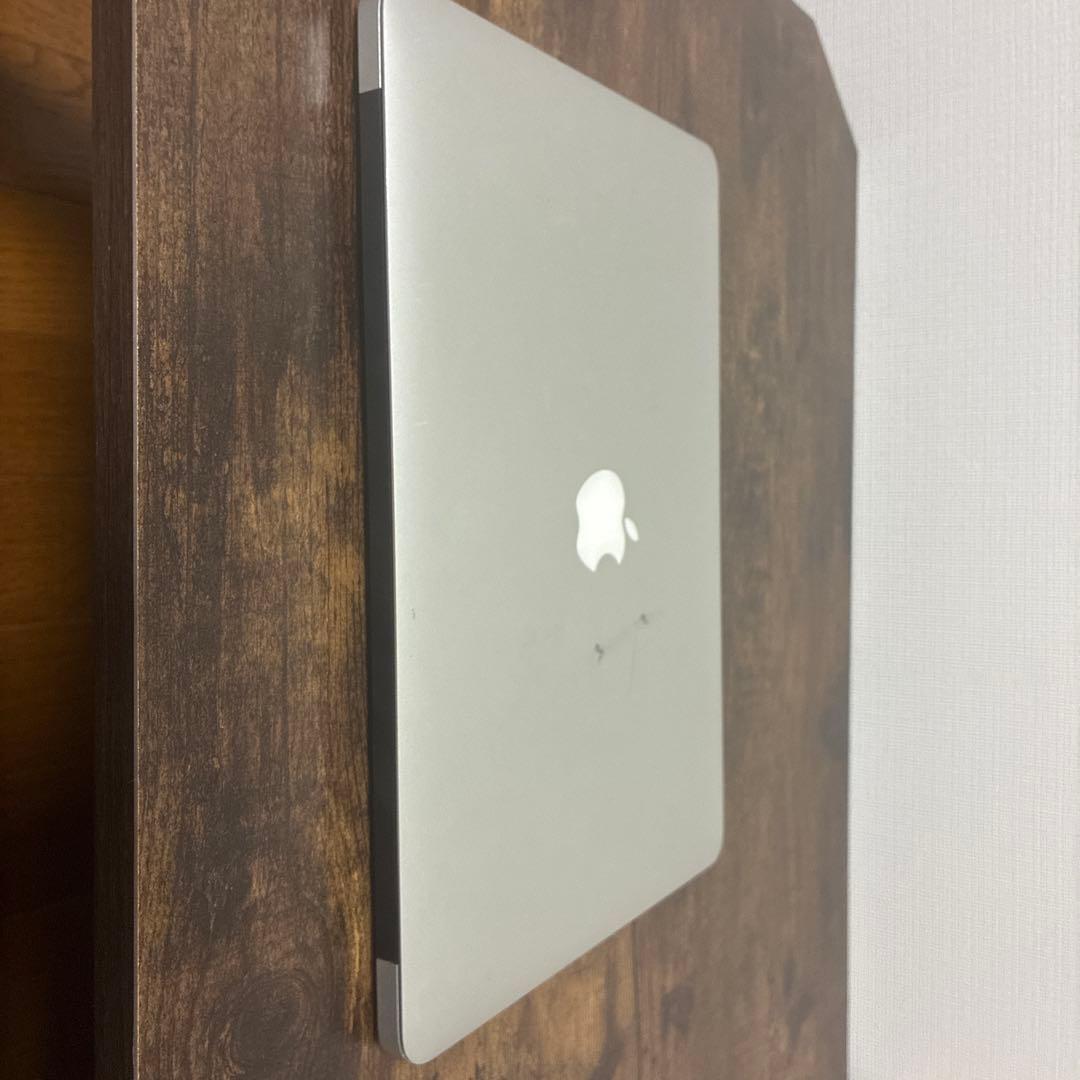 Mac Book Air 2013年製 2015年購入 OS:Big sur