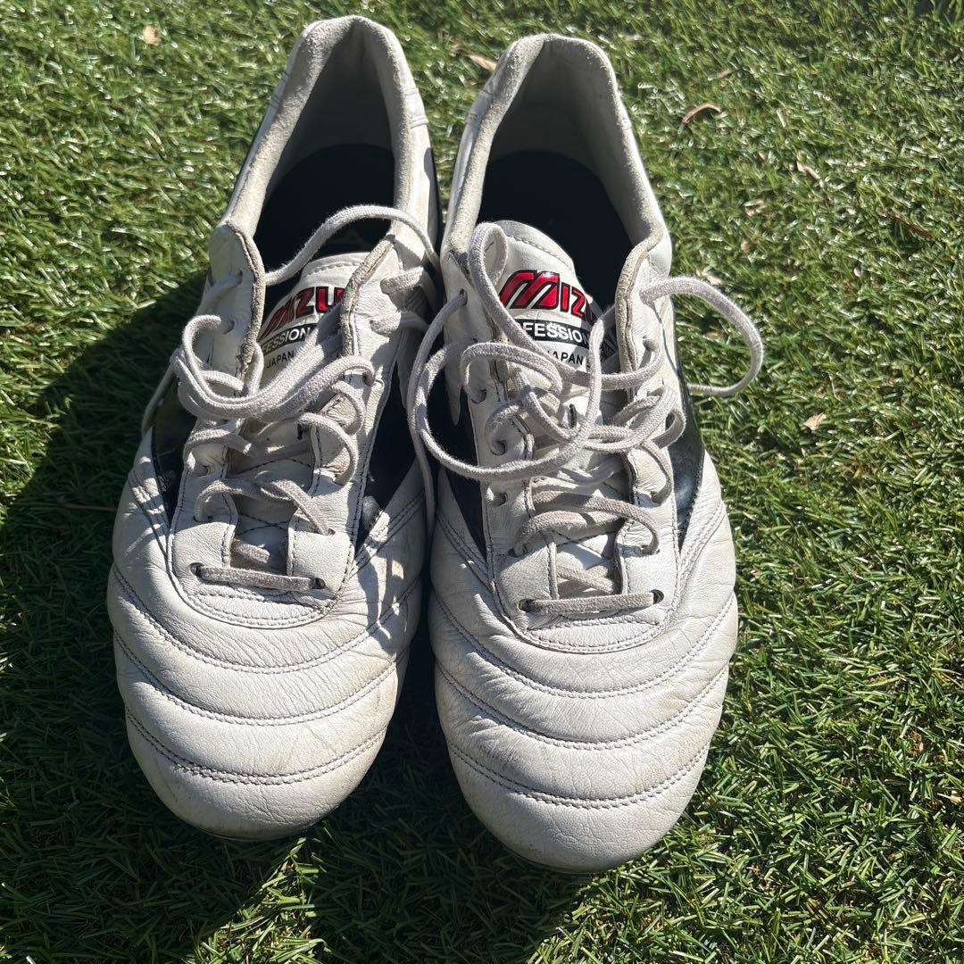 Mizuno Morelia サッカーシューズ ホワイト/ブラック/レッド