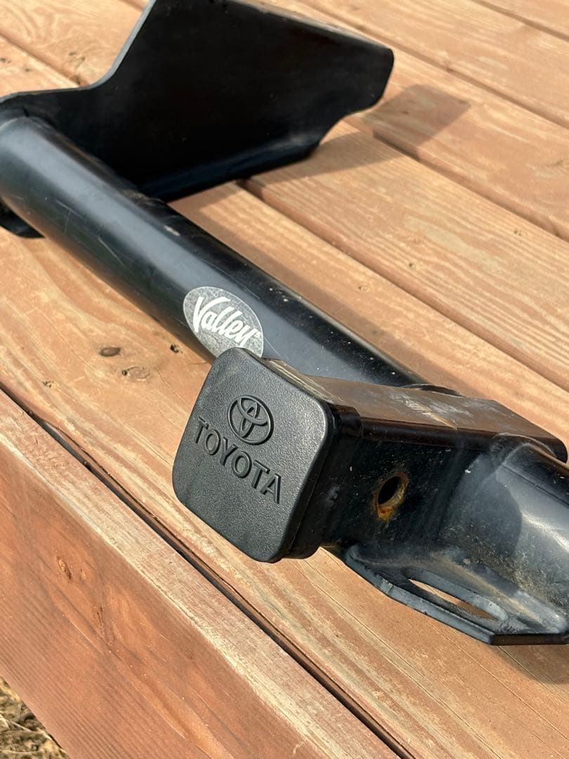 【本日限定値引き】トヨタ　ヴァンガード　ヒッチメンバー