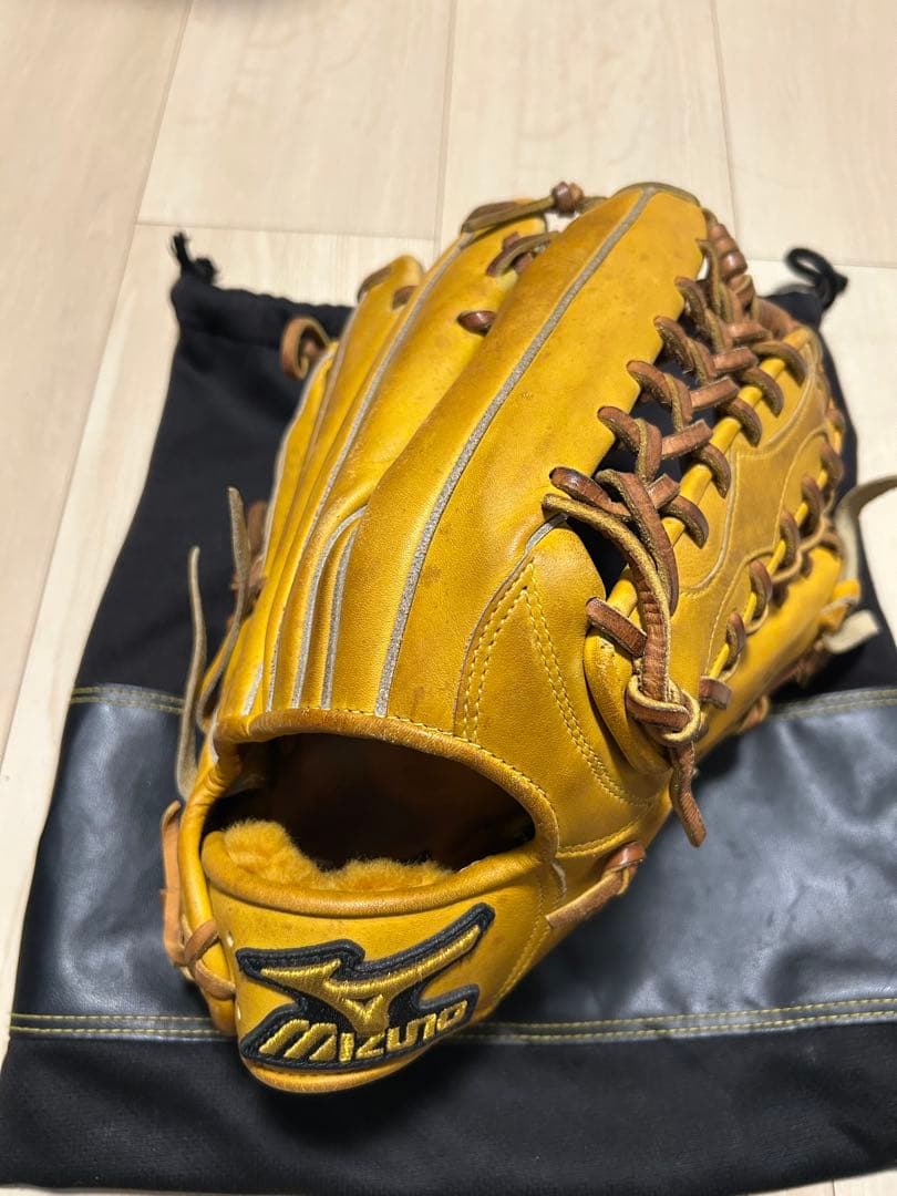 【期間限定値下げ中】Mizuno Pro 硬式グローブ イエロー 専用バッグ付き