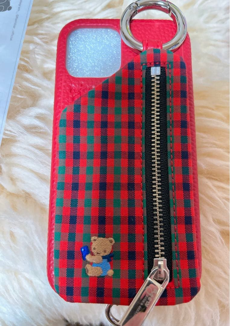 familiar ajew ファミリア エジュー　スマホケース　red 完売品