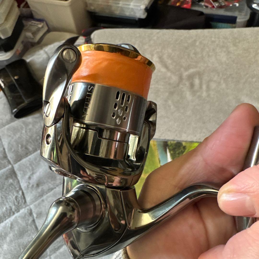 18ステラ　C2000S 換えスプール付き