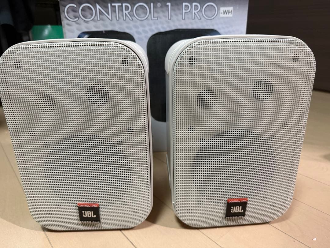 JBL Control 1 PRO-WH 2本　ホワイト