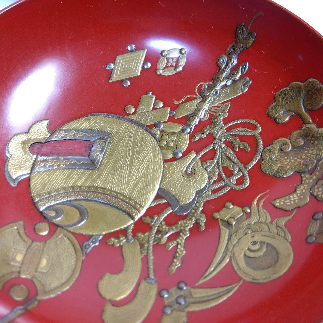 加賀蒔絵　高蒔絵祝い盃　三ッ組盃　　漆芸　時代高級高蒔絵盃　大正期　黒塗共箱