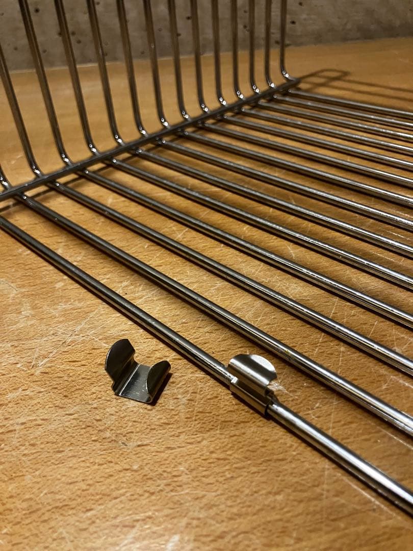 パントン　ワイヤーシェルフ　モンタナ　中古