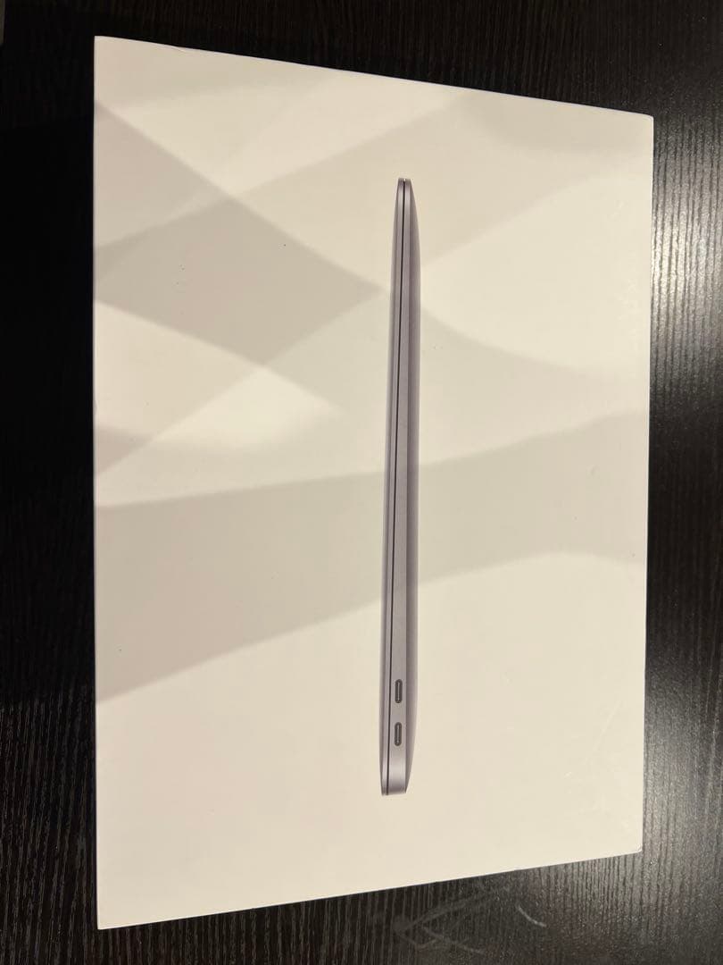土*！様 【超美品】MacBook Air M1（13インチ／2020年／256