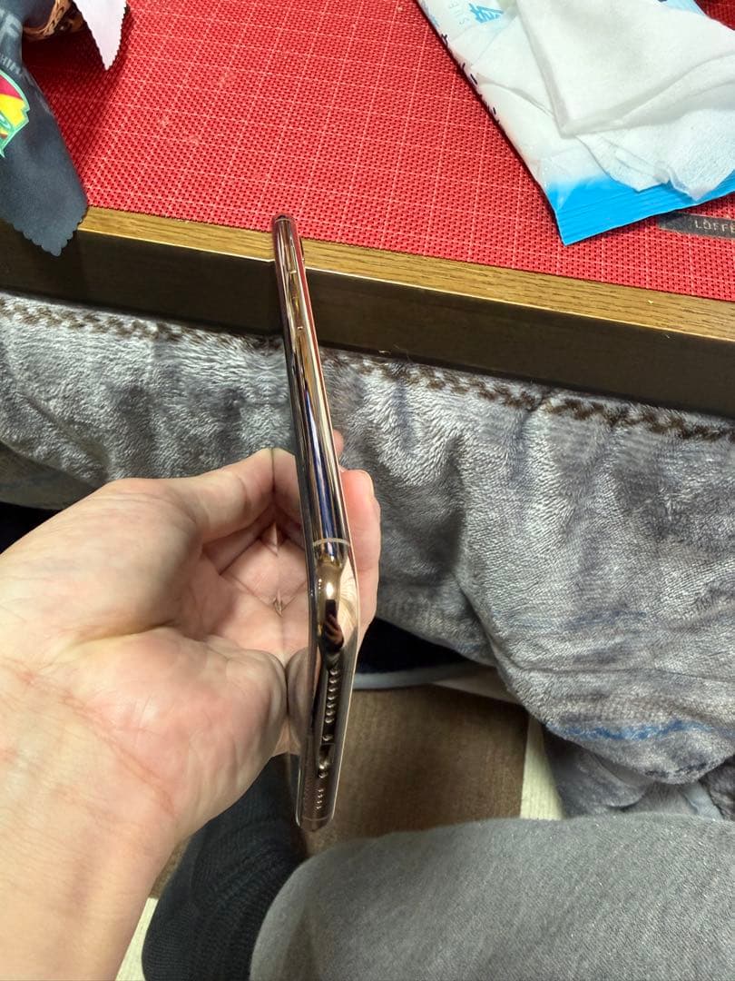 【美品】Apple iPhone Xs Max 64GBゴールド SIMフリー