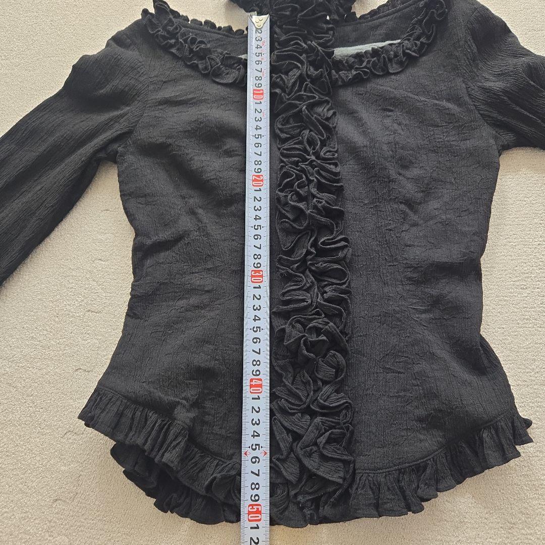 Na+H フリル付きブラック長袖シャツ