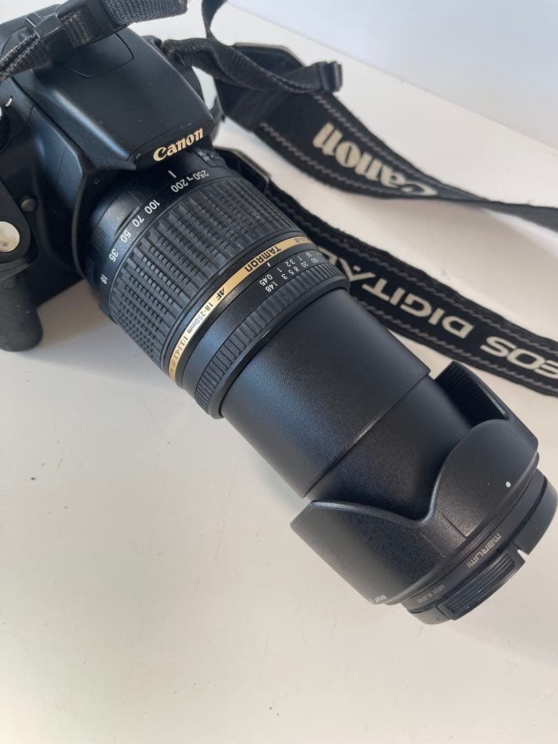 Canon EOS KISSデジタル一眼レフカメラセット 動作未確認