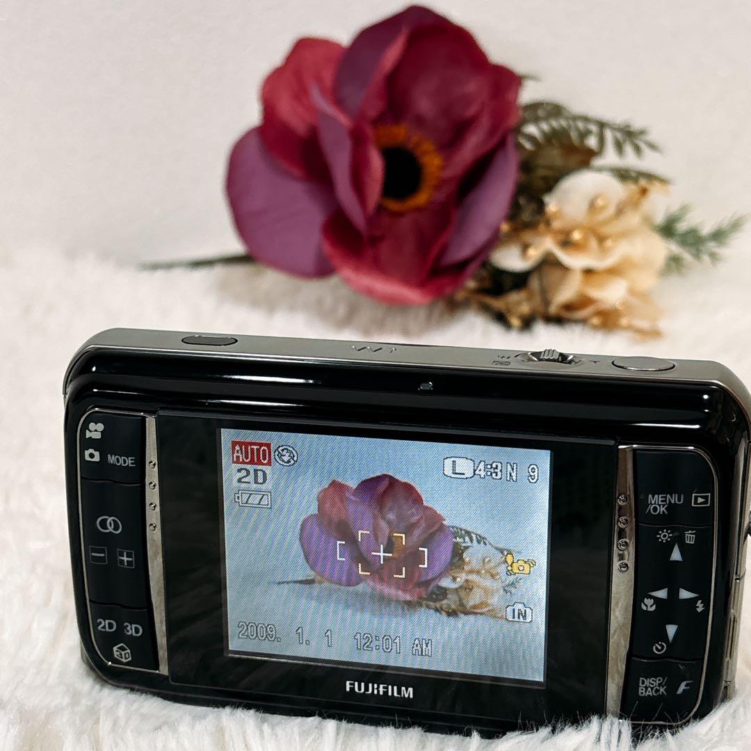 FUJIFILM FinePix REAL 3D W1 3D対応 デジカメ 美品