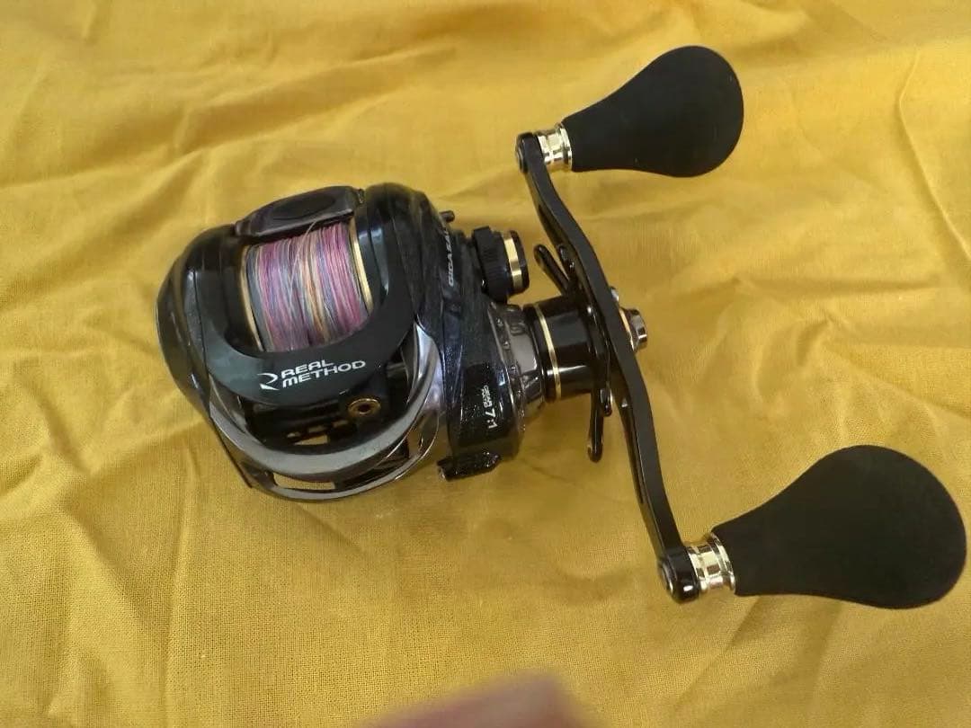 Real Method ベイトリール　ギガソルトHG＆PGセット