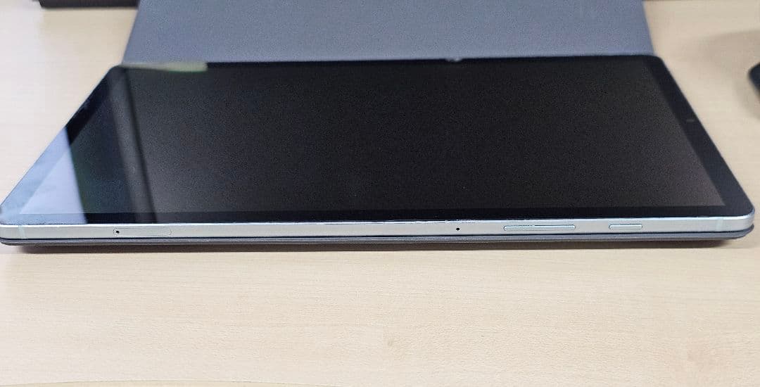 Samsung Galaxy Tab S6 本体　純正ケースつき　中古