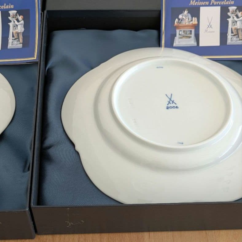 Meissen 2006年イヤープレート 　ホワイト　 2枚セット　ビンテージ