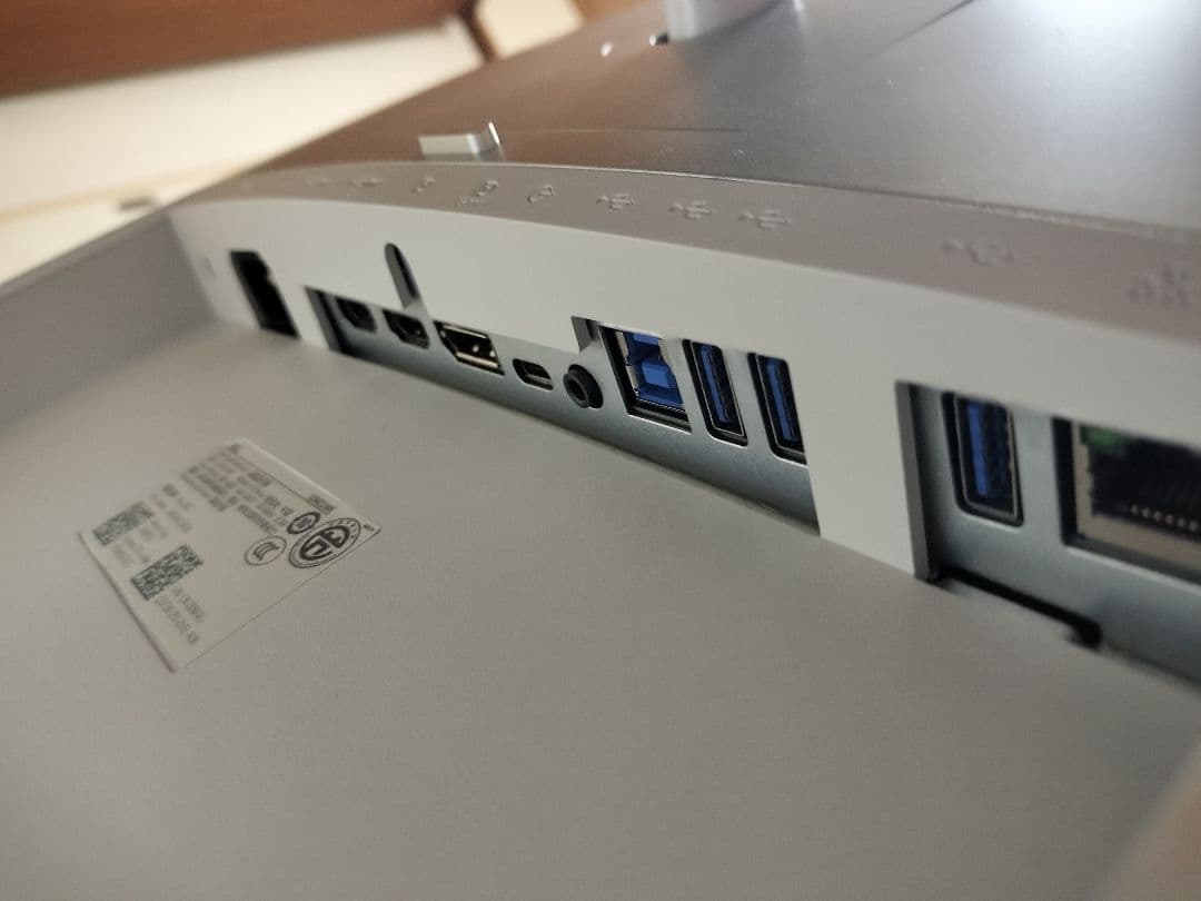 Dell 34インチ ウルトラワイド曲面モニター U3421WE