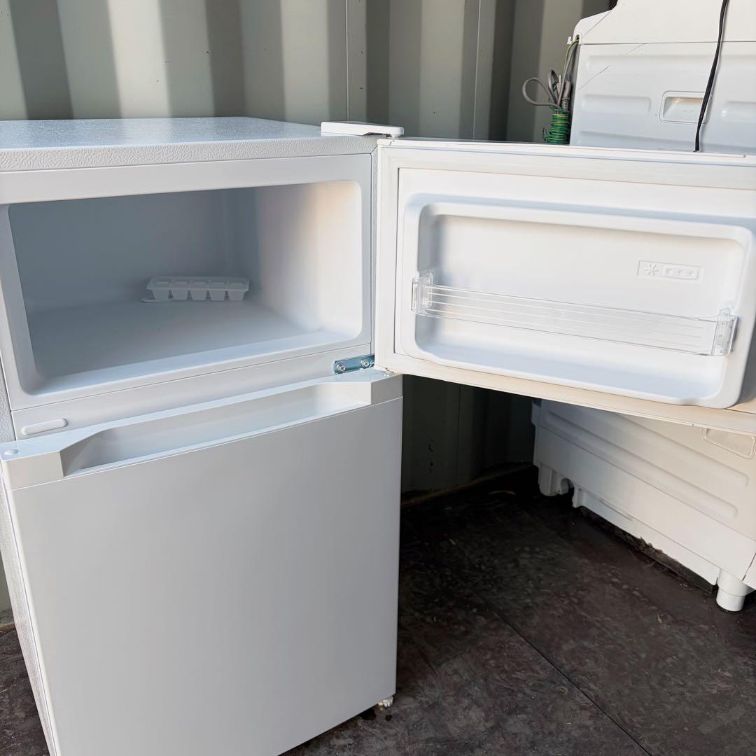 98運搬取付無料！純正IRISちいかわホワイト2ドアミニ冷蔵庫！完動品超美品！