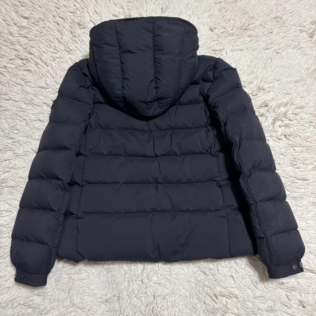 タトラス ボルボレ ダウンジャケット ブラック フード 03