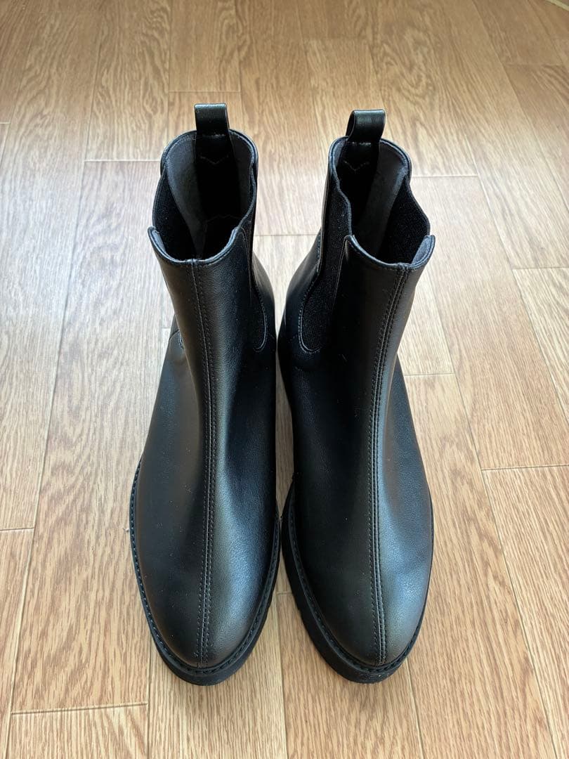 OUR 雨の日も寒い日も履けるショートブーツ　Lサイズ　ブラック
