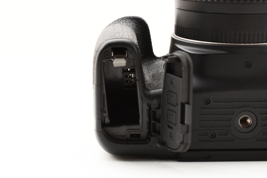 保証付き/CANON EOS Kiss X9i標準レンズセット/EF28-80㎜