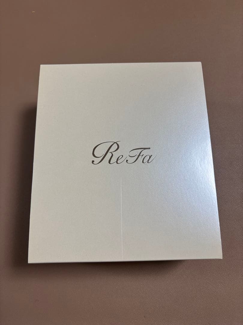 ReFa CARAT RAY美顔ローラー 専用ケース付き