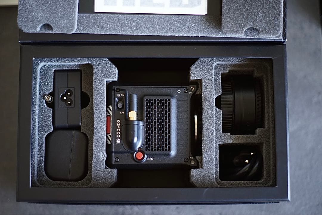 【最終値下げ】REDkomodo 6K + アクセサリー