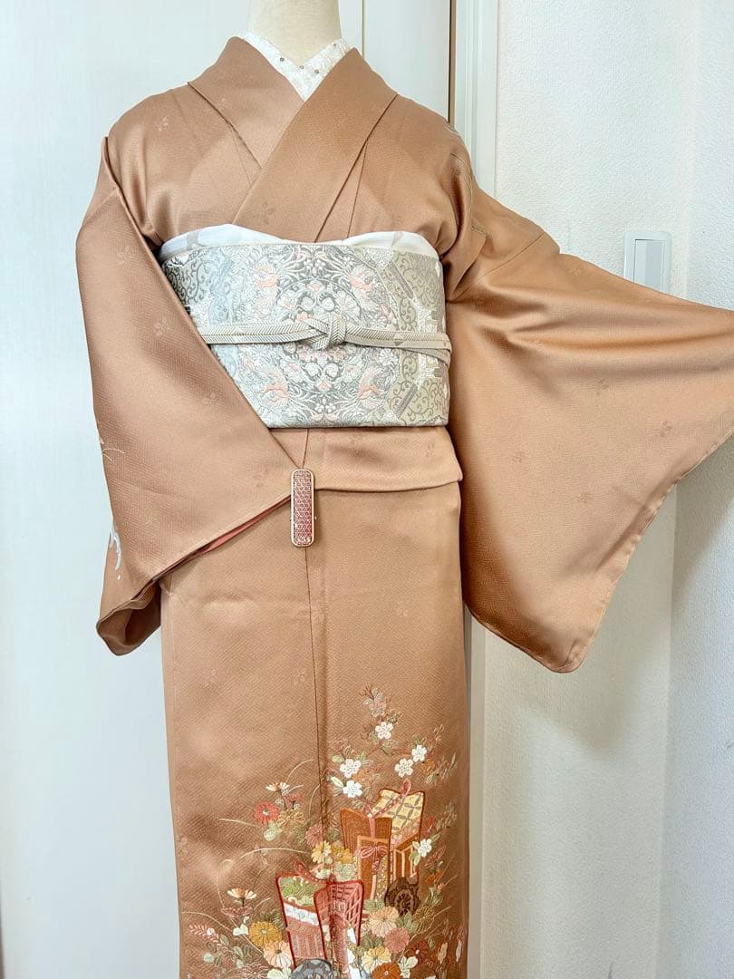 未使用　しつけ糸付き　豪華　総刺繍　正絹訪問着　フルセット4点　入学式　卒業式