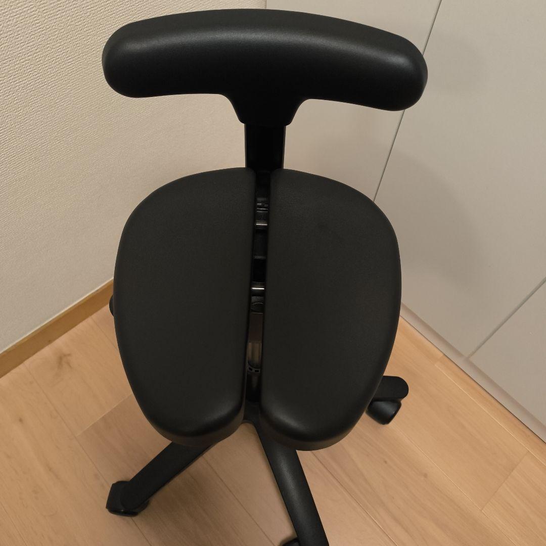 アーユルチェア オクトパス ブラック ayur chair 姿勢矯正