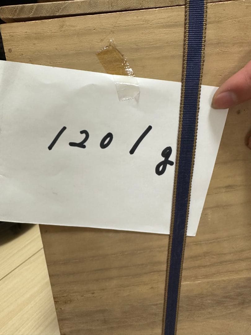 純銀　銀瓶　水差　大水指　彫刻　片切彫　箱あり　1201g 骨董古美術