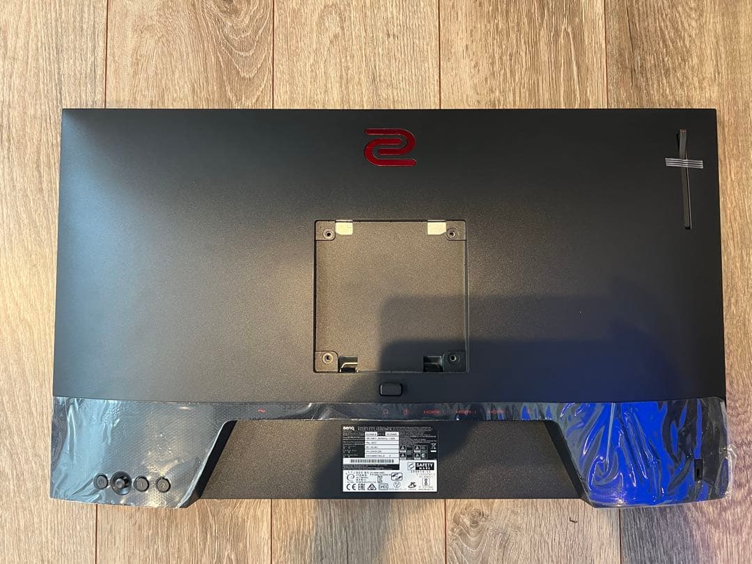 BenQ XL2546K ゲーミングモニター 本体①