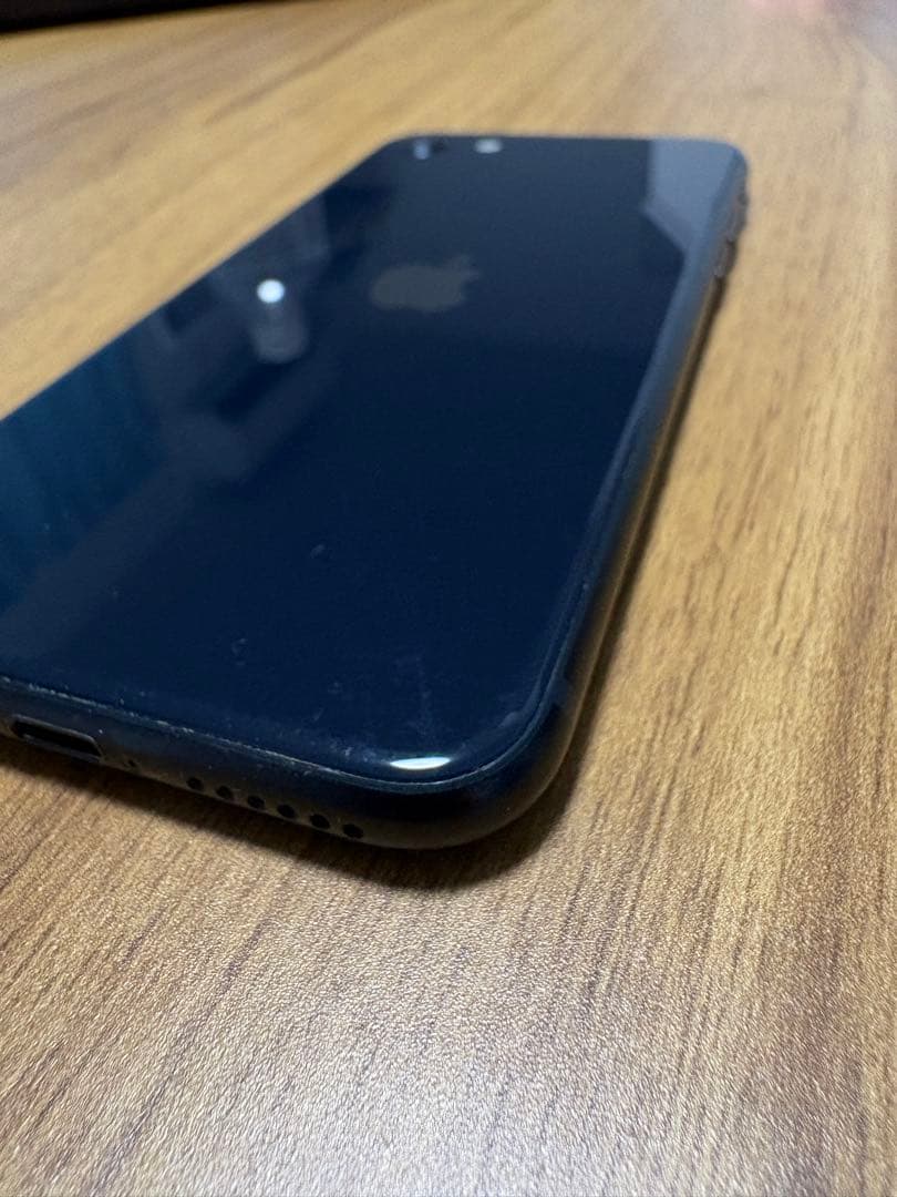 iPhone SE （第3世代）　128GB ミットナイト