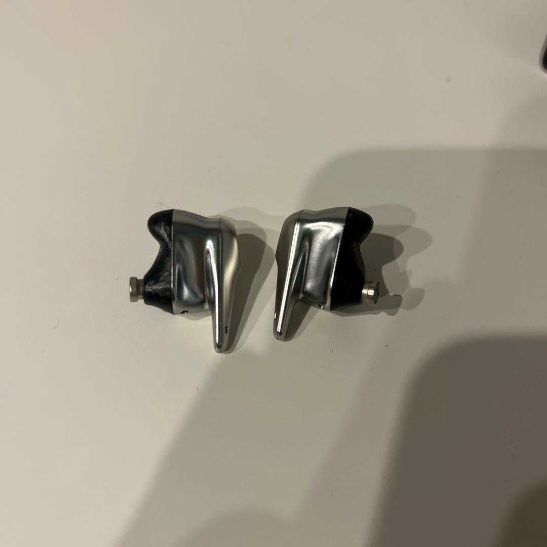 HiFiMAN ワイヤレスイヤホン Svanar wireless