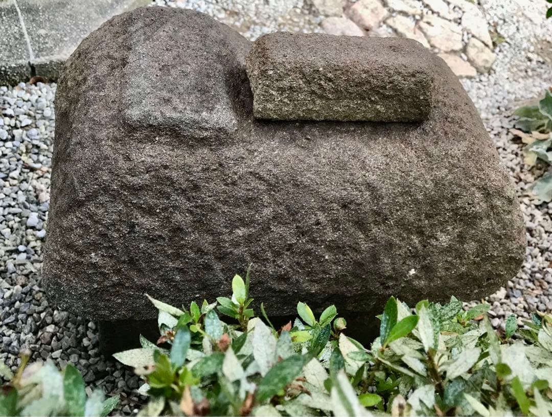 【山小屋風石灯篭・置灯篭・オブジェ・庭石】ガーデニング箱庭造園水石飾り石