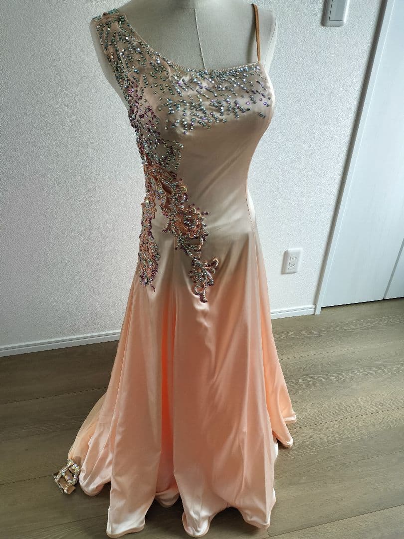 社交ダンス　サーモンピンクスタンダードドレス☆