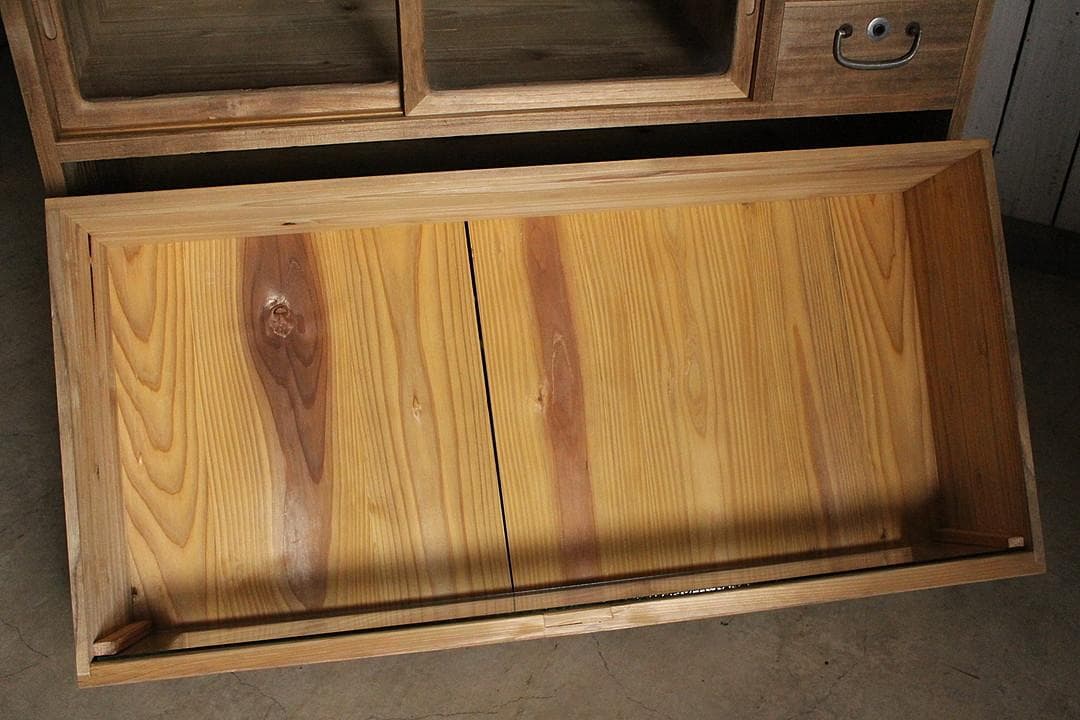 前面ガラスの引き出し2段×ガラス戸棚×木製小引き出し2段